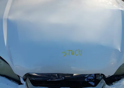 2005 Subaru Legacy 2.5I from USA, damaged, VIN 4S3BP616557301887